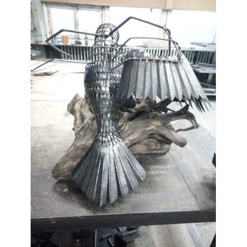 Напольный светильник дизайнерский Ворон S4012